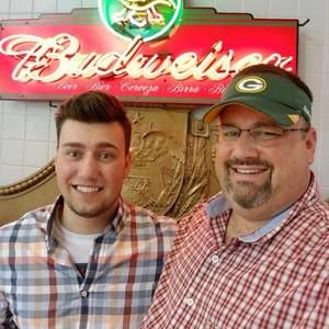 Meet your Posher, Brett